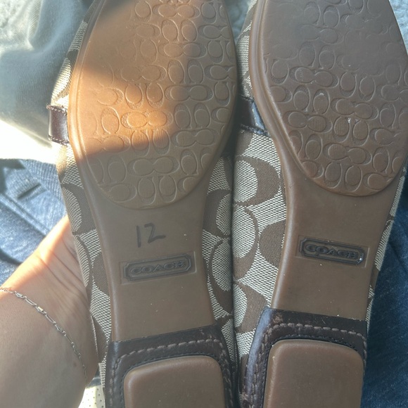 Coach Brown Leather Loafers with Gold Detailing - Picture 9 of 9